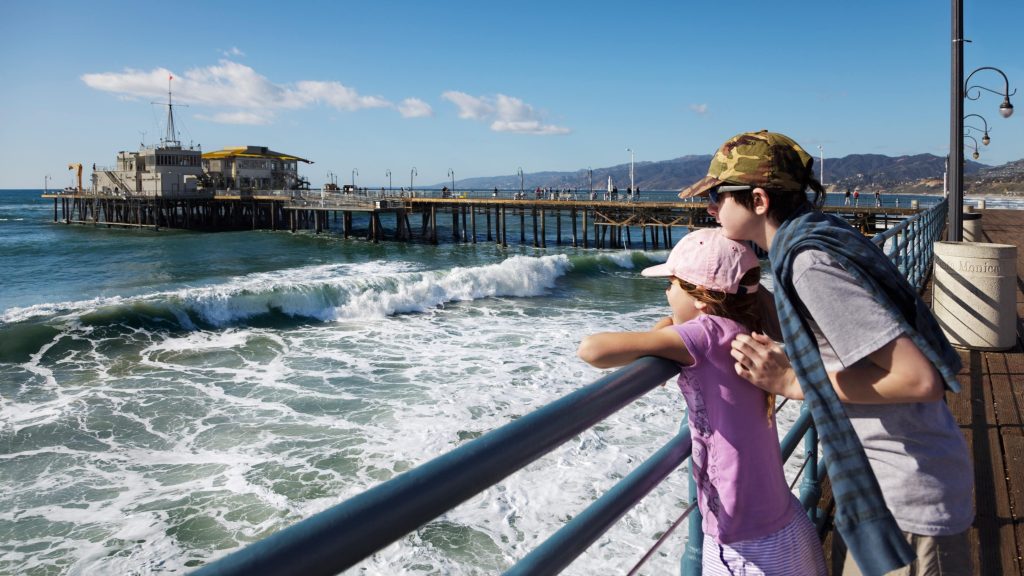 What To Consider When Planning A Family Vacation To Los Angeles?