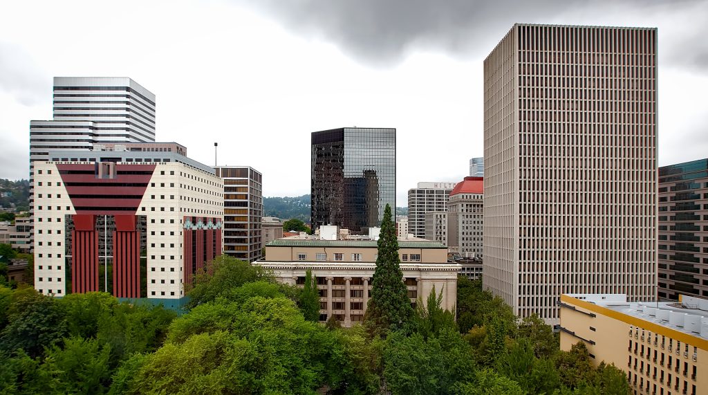 Couples’ Guide to Safe and Memorable Travel in Portland, Oregon