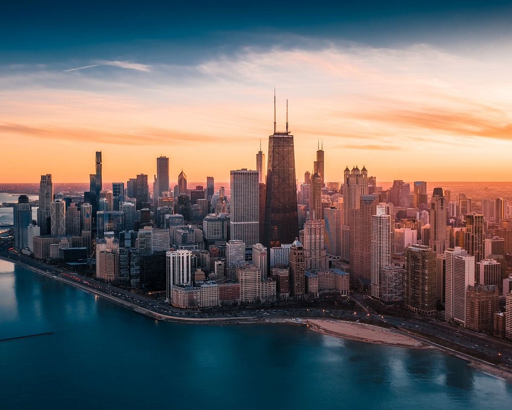 Best Things To Do in Chicago for Solo Female Travelers