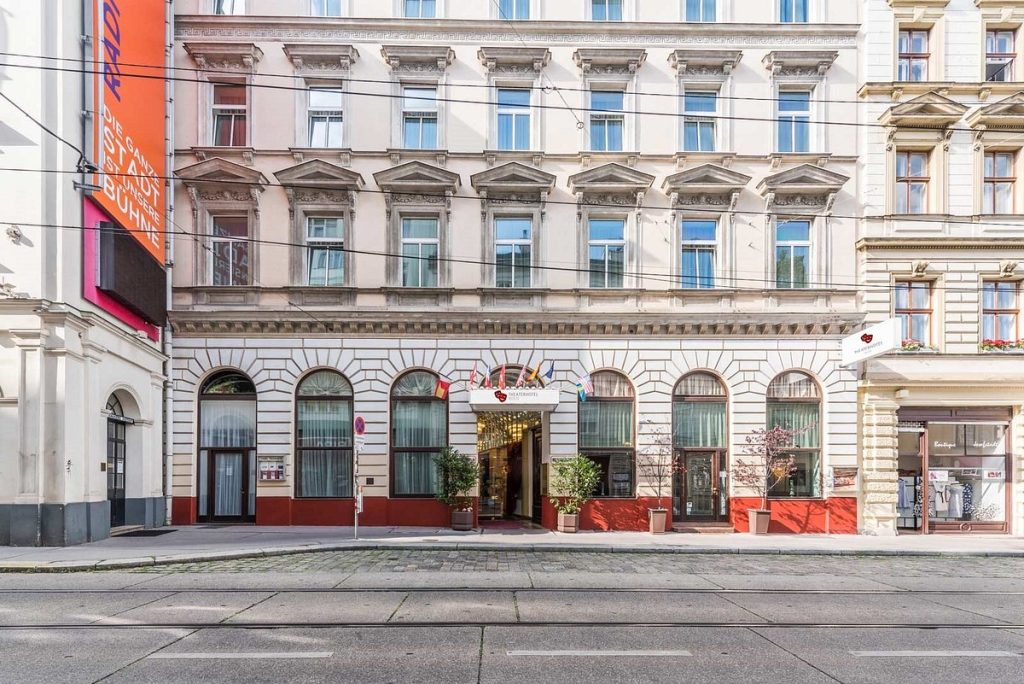 Cheap Hotels in Vienna for Couples